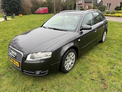 Audi A4 Avant - 2.0 Advance *NIEUWE DISTRIBUTIE*AUTO 100% IN ORDE*LEDER*NAVI*VOLLEDIG ONDERHOUD HIST