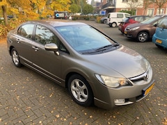 Honda Civic - 1.3 Hybrid