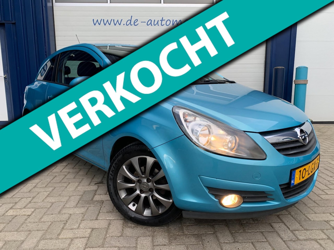 Opel Corsa - 1.4-16V 111th Edition 3-drs / AIRCO / CRUISE / 1e EIG / APK 04-2026 - AutoWereld.nl