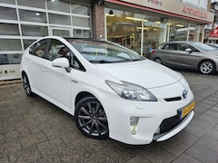 Toyota Prius - 1.8 Dynamic Business Solarroof / Led