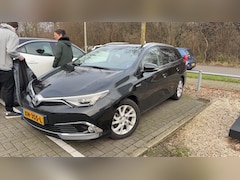 Toyota Auris Touring Sports - 1.8 Hybrid Executive