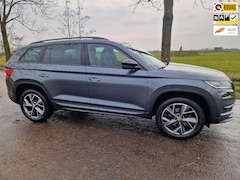 Skoda Kodiaq - 1.5 TSI Sportline Business, pano, camera, 1e eig