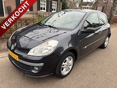 Renault Clio - Iii 1.2 16V 75 pk 3-drs