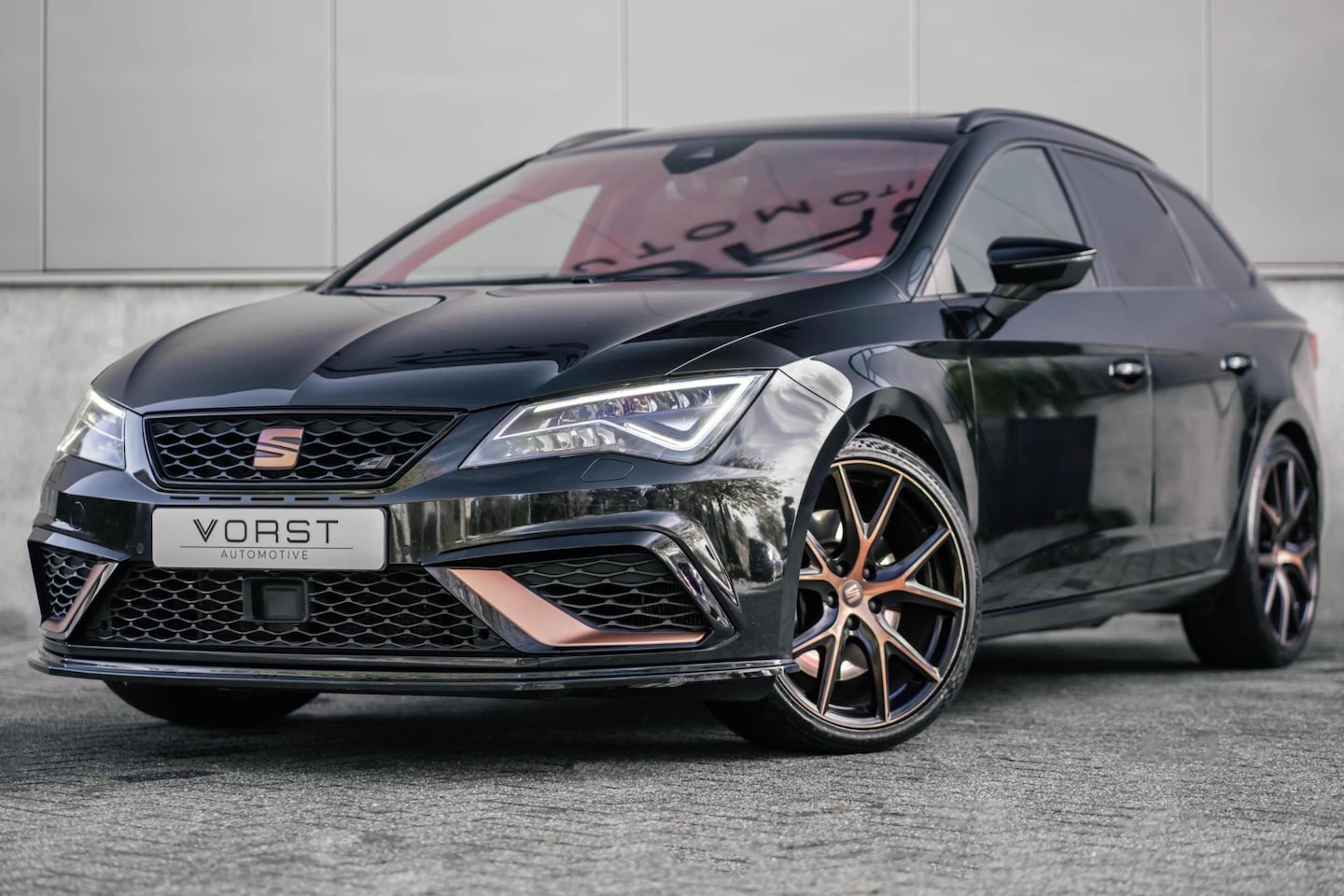 Seat Leon ST - 2.0 TSI 4DRIVE CUPRA Ultimate Edition Stage 2 - AutoWereld.nl