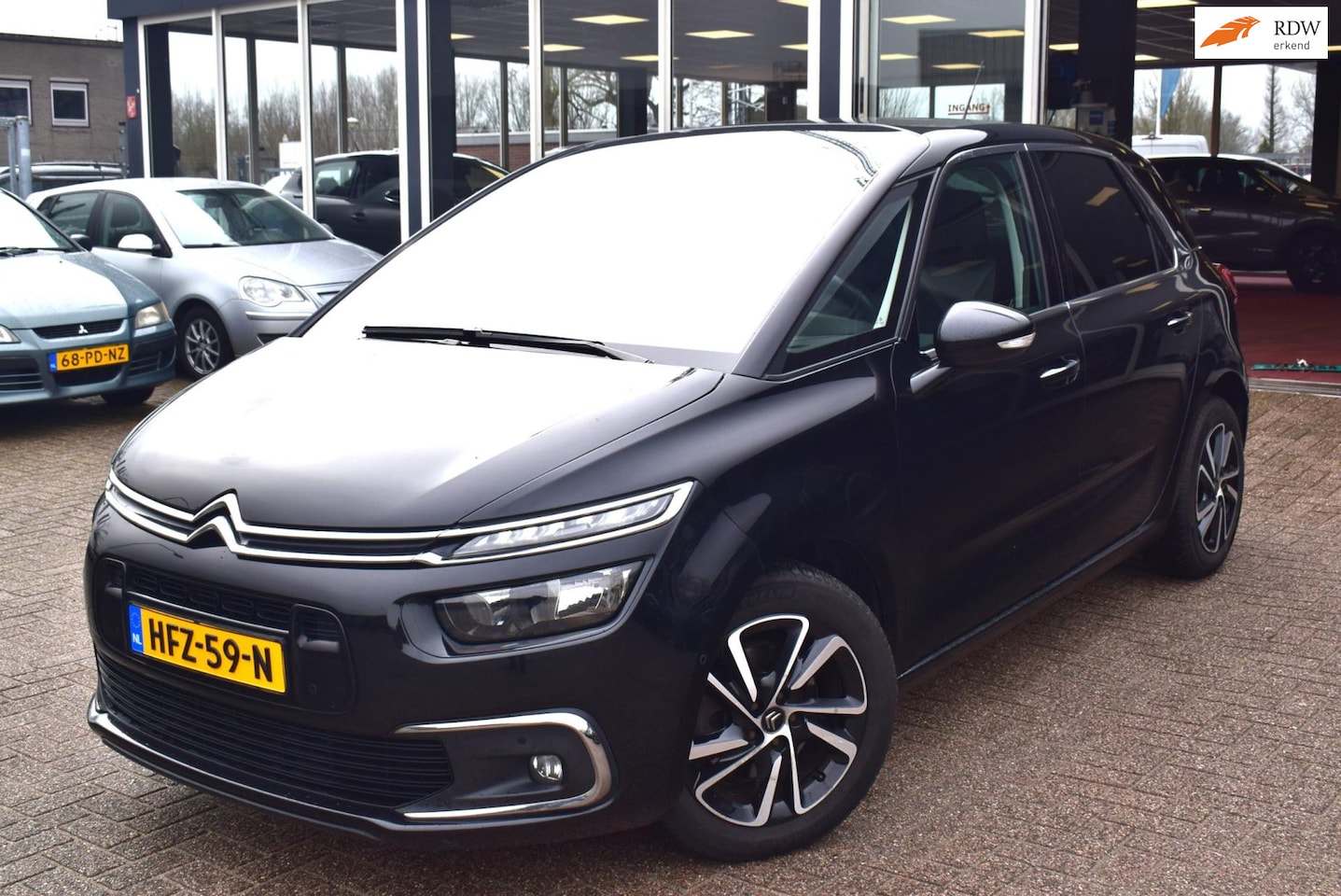 Citroën C4 Picasso - 1.6 THP Shine | LED VERLICHTING | CARPLAY| CLIMATE CONTROL | CRUISE CONTROL |NAVIGATIE|ACH - AutoWereld.nl