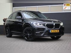 BMW X1 - SDrive20i High Executive Edition | Trekhaak |