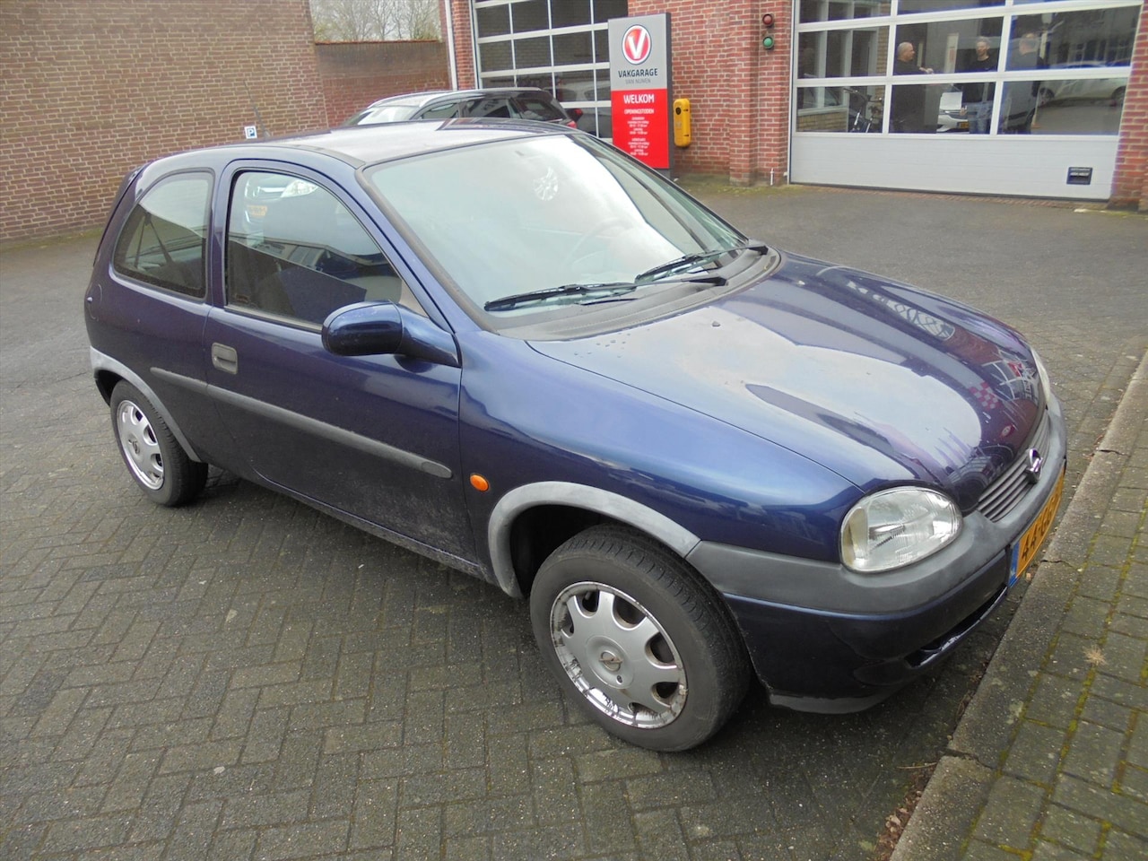 Opel Corsa - 1.2 16V 3D Onyx APK 02-2026. - AutoWereld.nl