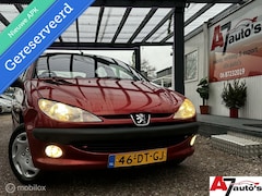 Peugeot 206 - 1.4 Nieuwe APK