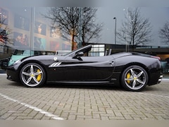 Ferrari California - 4.3 V 8 HELE GERESERVEERD