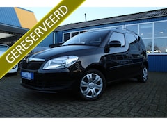 Skoda Roomster - 1.2i "Plus Edition" Airco + AUX