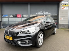 BMW 2-serie Active Tourer - 225xe Centennial High Executive|BOMVOL|PANO|HEAD-UP|SFEERVERLICHTING|STOELVERWARMING