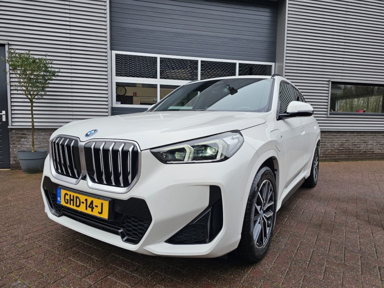 BMW X1 - | M-Sport | Harman kardon | Tre xDrive30e - AutoWereld.nl