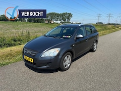 Kia Cee'd Sporty Wagon - 1.4 X-tra ISG AIRCO / ONDERHOUDSBOEKJE / NAP