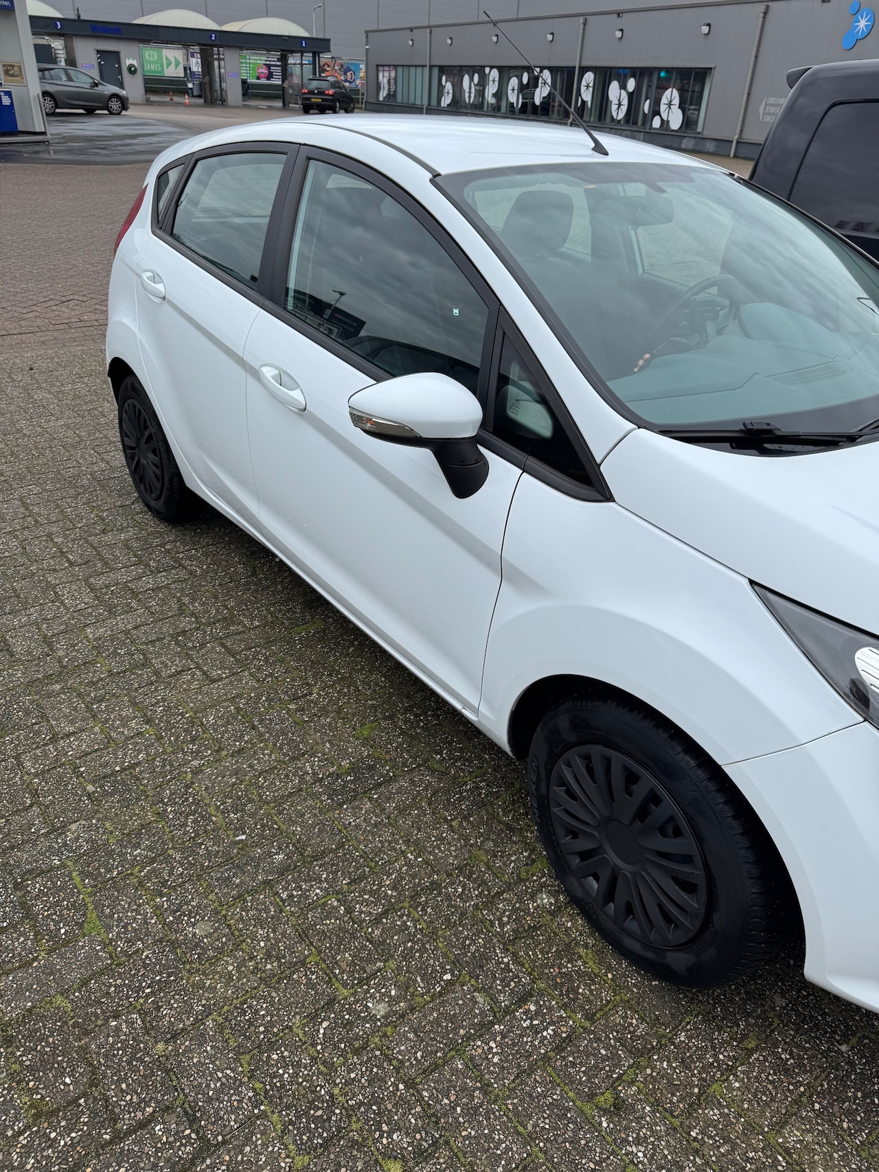 Ford Fiesta - 1.25 Trend - AutoWereld.nl