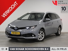 Toyota Auris Touring Sports - 1.8 Hybrid Energy Plus | Navigatie | Keyless entry | Parkeersensoren achter | Dealer onder