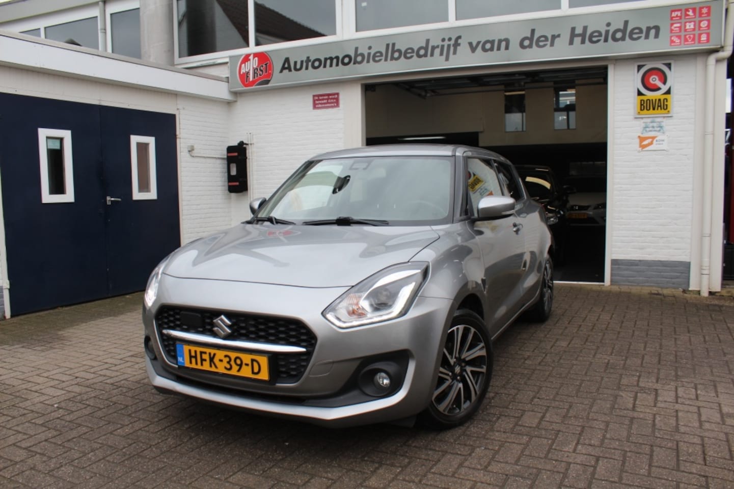 Suzuki Swift - 1.2 Style Smart Hybride - AutoWereld.nl