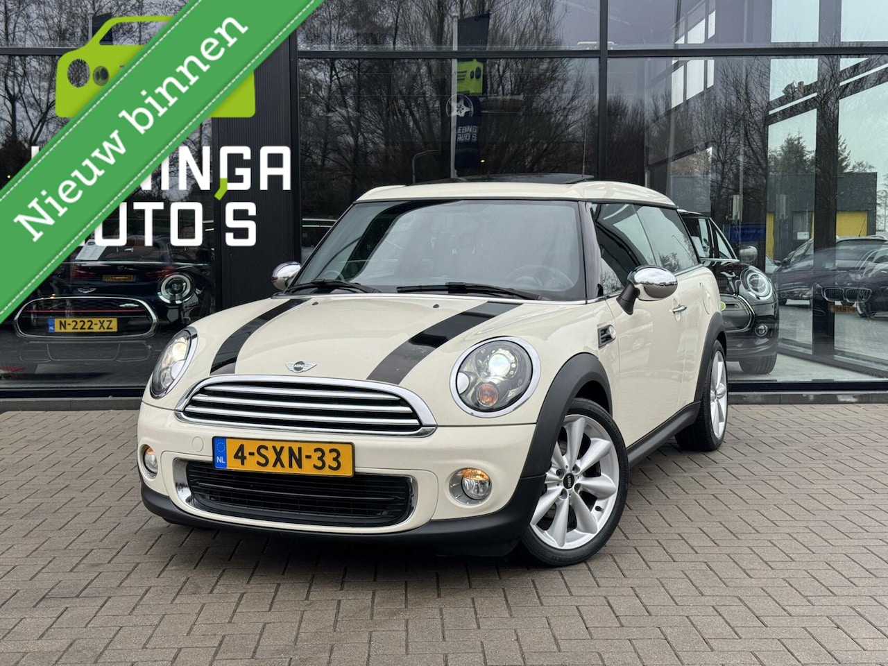 MINI Clubman - 1.6 One Chili | 1/2 Leder | Pano dak | Stoelverwarming - AutoWereld.nl