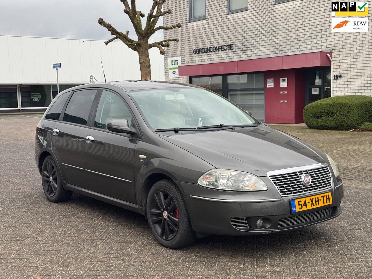 Fiat Croma - 2.2-16V Emotion AUTOMAAT | Cruise | Navi | Camera | NL-Auto - AutoWereld.nl