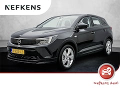 Opel Grandland - SUV Business Edition 225 pk Automaat | Navigatie | Achteruitrijcamera | Parkeersensoren Vo