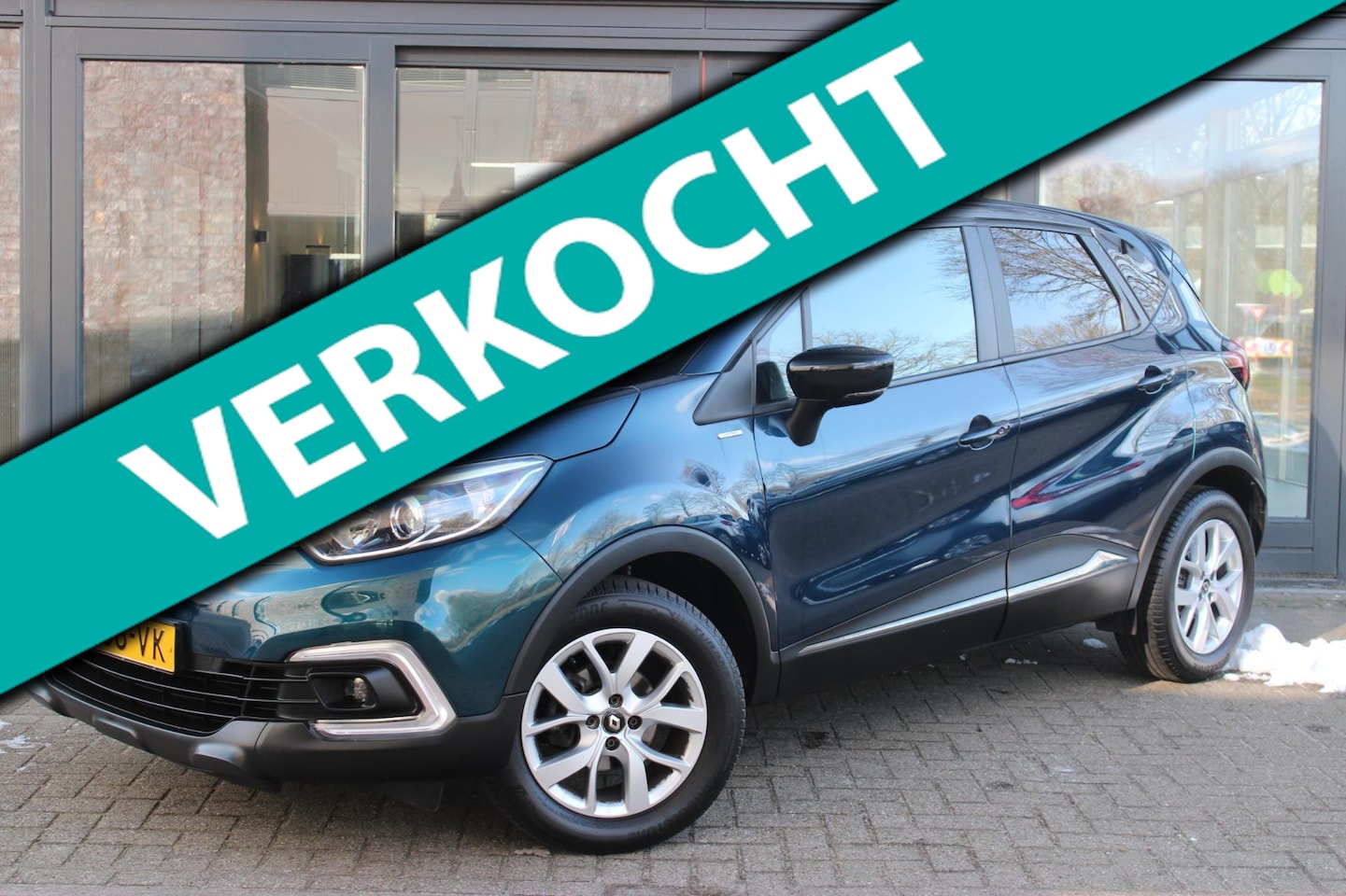 Renault Captur - 0.9 TCe Limited | Cruise Control | Telefoonvoorbereiding | Parkeersensoren | Navigatie | - AutoWereld.nl