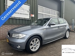 BMW 1-serie - 116i Executive|Airco|Cruise|Clima|Parkeer sensors