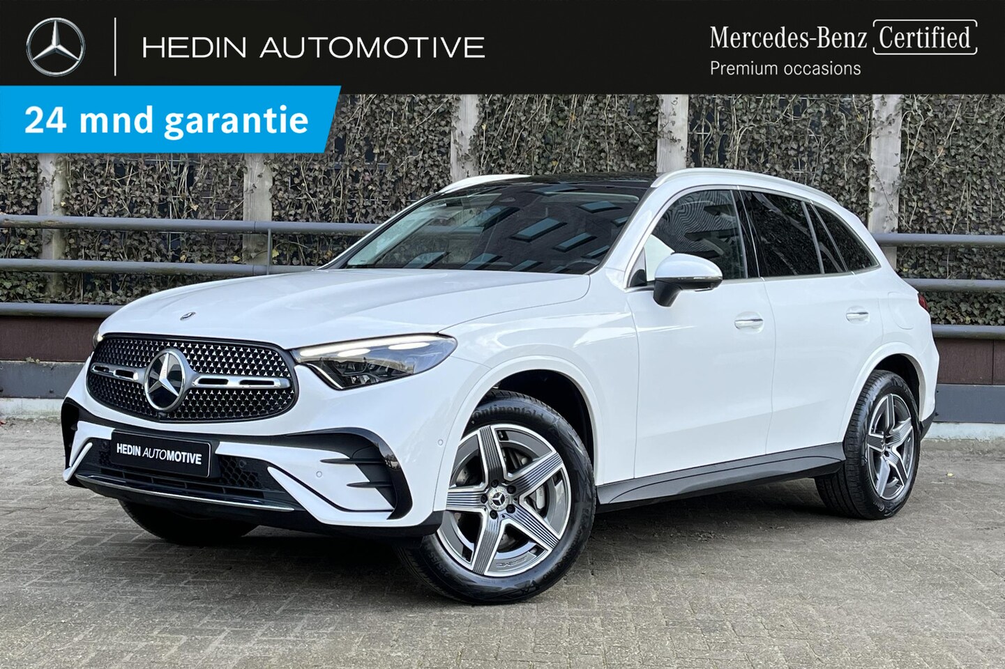 Mercedes-Benz GLC-klasse - GLC 300e Automaat 4MATIC AMG Line | Winterpakket | Panoramadak | Memory | Sfeerverlichting - AutoWereld.nl