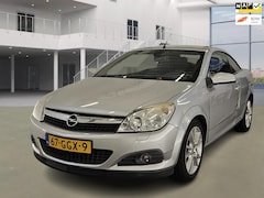 Opel Astra TwinTop - 1.8 Temptation KEYLESS/LEDER/NAV (zie tekst)