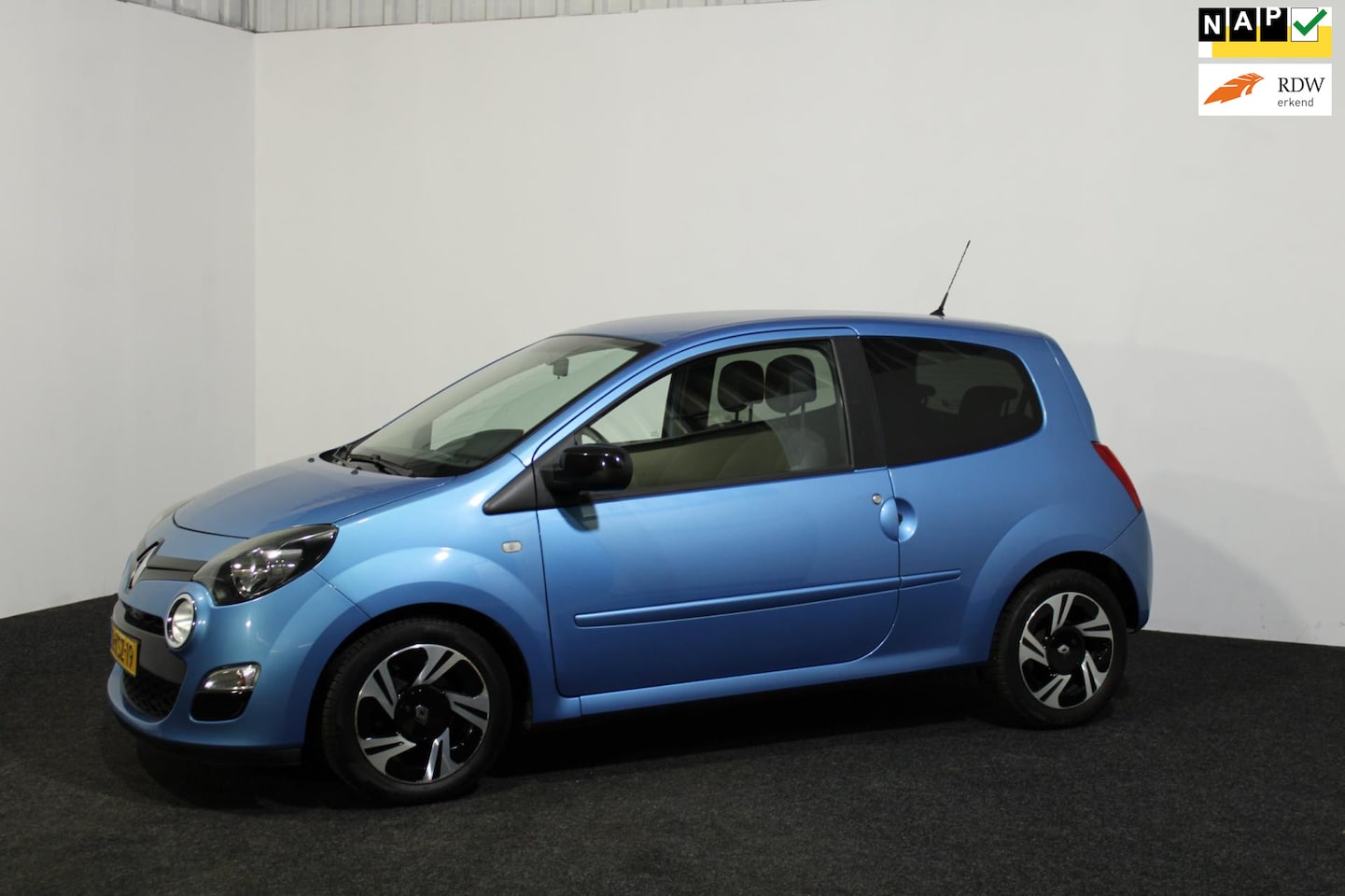 Renault Twingo - 1.2 16V Dynamique|airco|cruise|lm velg|nwe apk - AutoWereld.nl