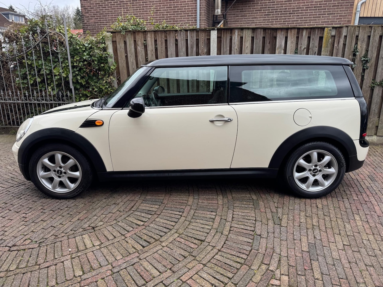 MINI Clubman - 1.6 Cooper Business Line Mini 1.6 Cooper Business Line - AutoWereld.nl