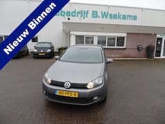 Volkswagen Golf - 1.2 TSI Tour II BlueMotion