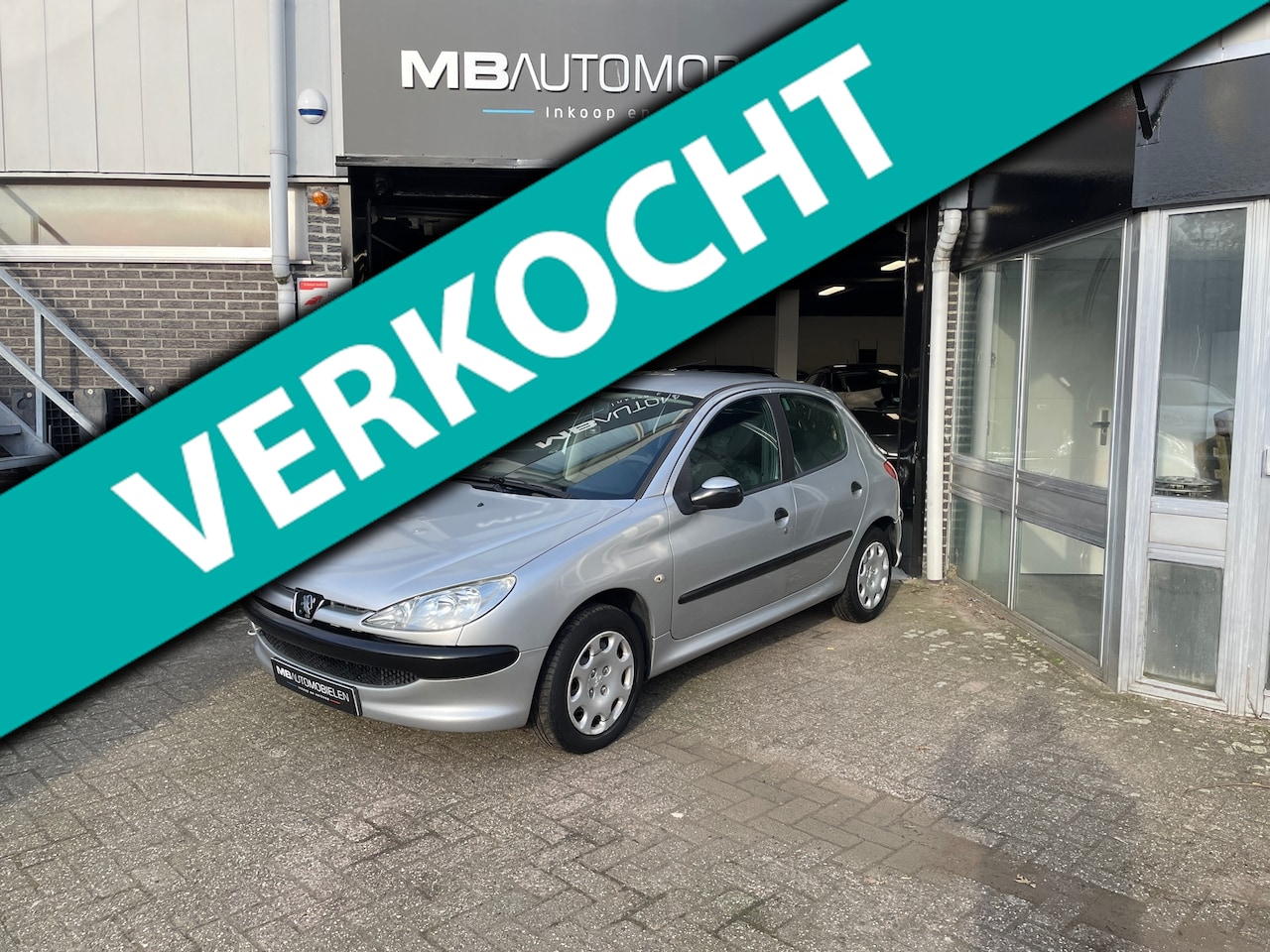 Peugeot 206 - 1.4 One-line//NAP/Airco/5 deurs/APK - AutoWereld.nl