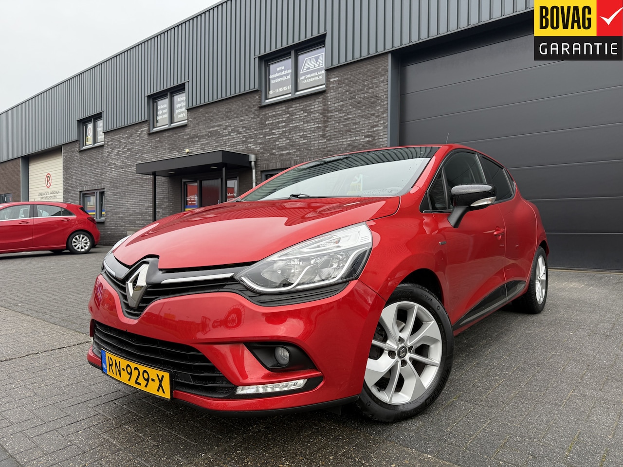 Renault Clio - 0.9 TCe Limited | 1E EIGENAAR | 12MND GARANTIE | DAB | CRUISE | NAVI | LMV | - AutoWereld.nl