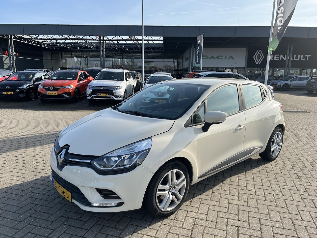 Renault Clio - 0.9 TCe Zen 0.9 TCe 90 PK Zen - AutoWereld.nl