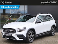 Mercedes-Benz GLB - 200 AMG Line | Panoramadak | Navigatie | Camera | LED | Automaat