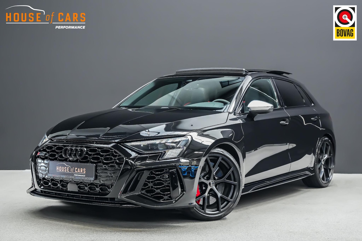 Audi RS3 - Sportback 2.5 400pk TFSI quattro |keramisch|panoramadak|matrix led|RS stoelen|Bang & Olufs - AutoWereld.nl