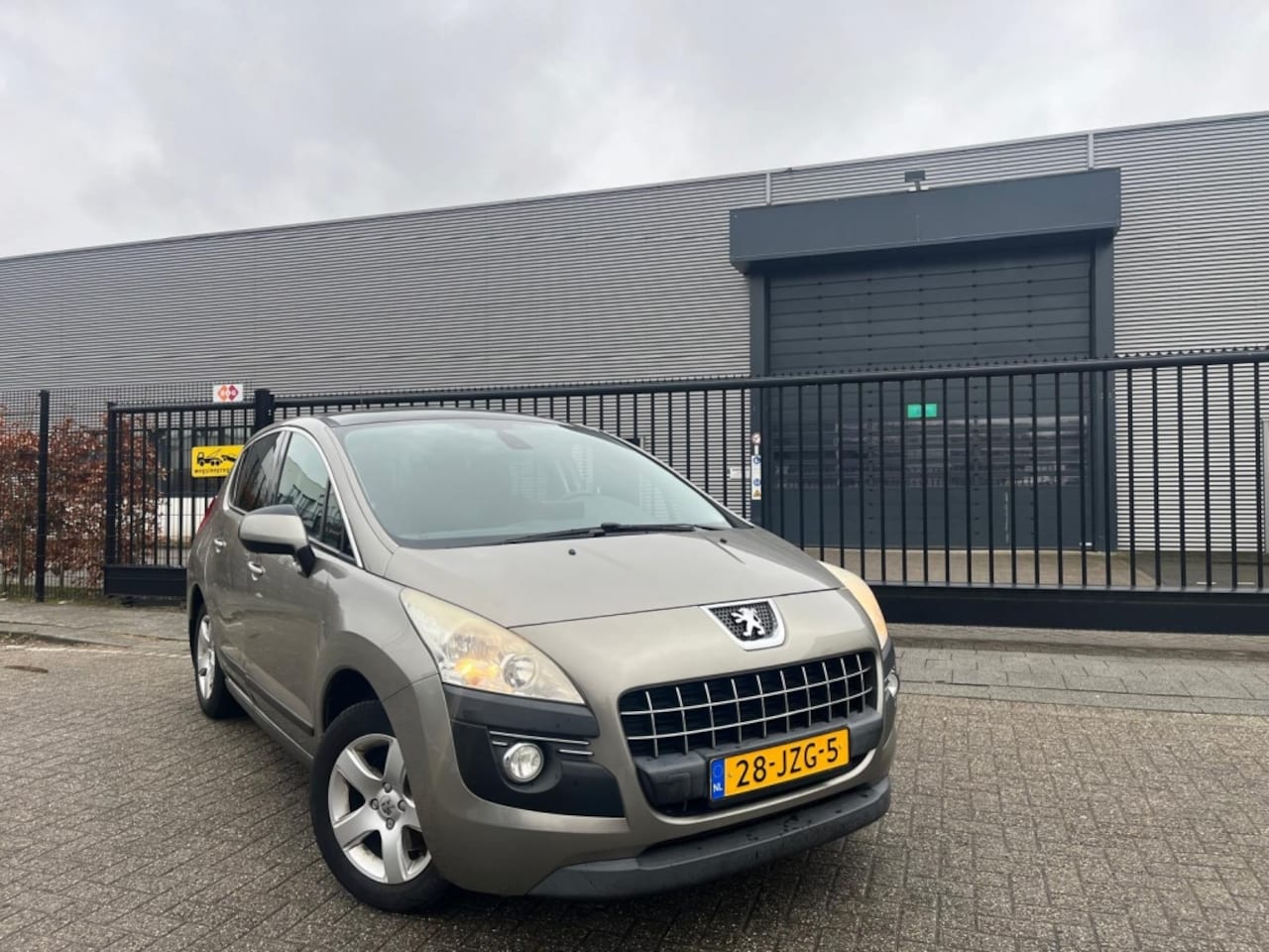 Peugeot 3008 - 1.6 THP ST Pano|Navigatie|Clima 6Bak 2009 - AutoWereld.nl