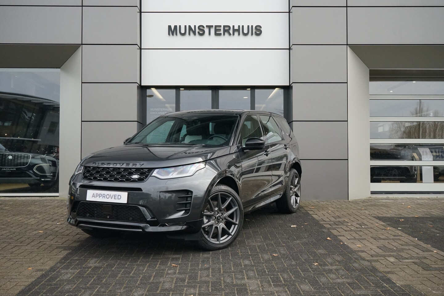 Land Rover Discovery Sport - 1.5 P300e PHEV Dynamic HSE | Elektrische trekhaaak | Panoramadak | - AutoWereld.nl