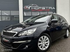 Peugeot 308 SW - 1.2 PureTech Style Automaat Pano DAB Navi Clima