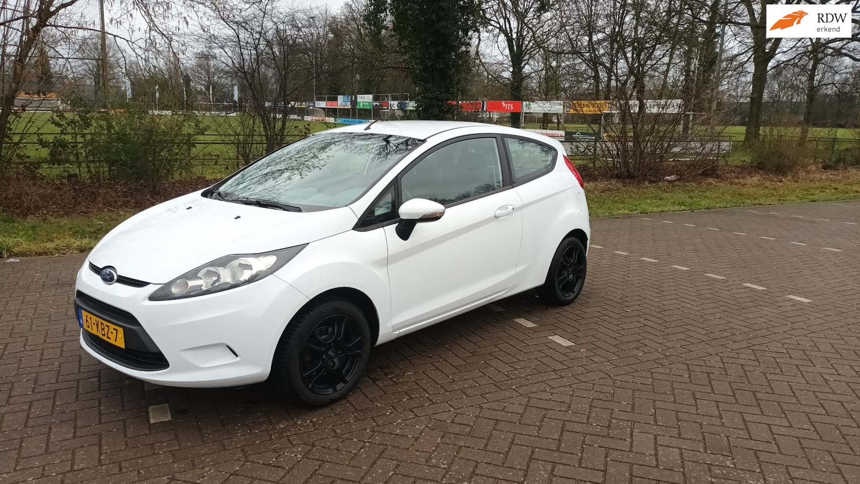 Ford Fiesta - 1.25 Airco / Lm Velgen / Elek pakket - AutoWereld.nl