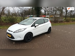 Ford Fiesta - 1.25 Airco / Lm Velgen / Elek pakket