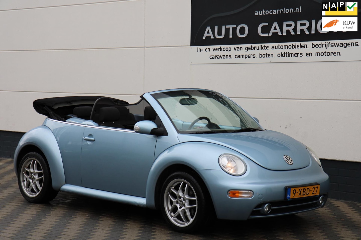 Volkswagen New Beetle Cabriolet - 1.4 hip de zomer door !!! - AutoWereld.nl