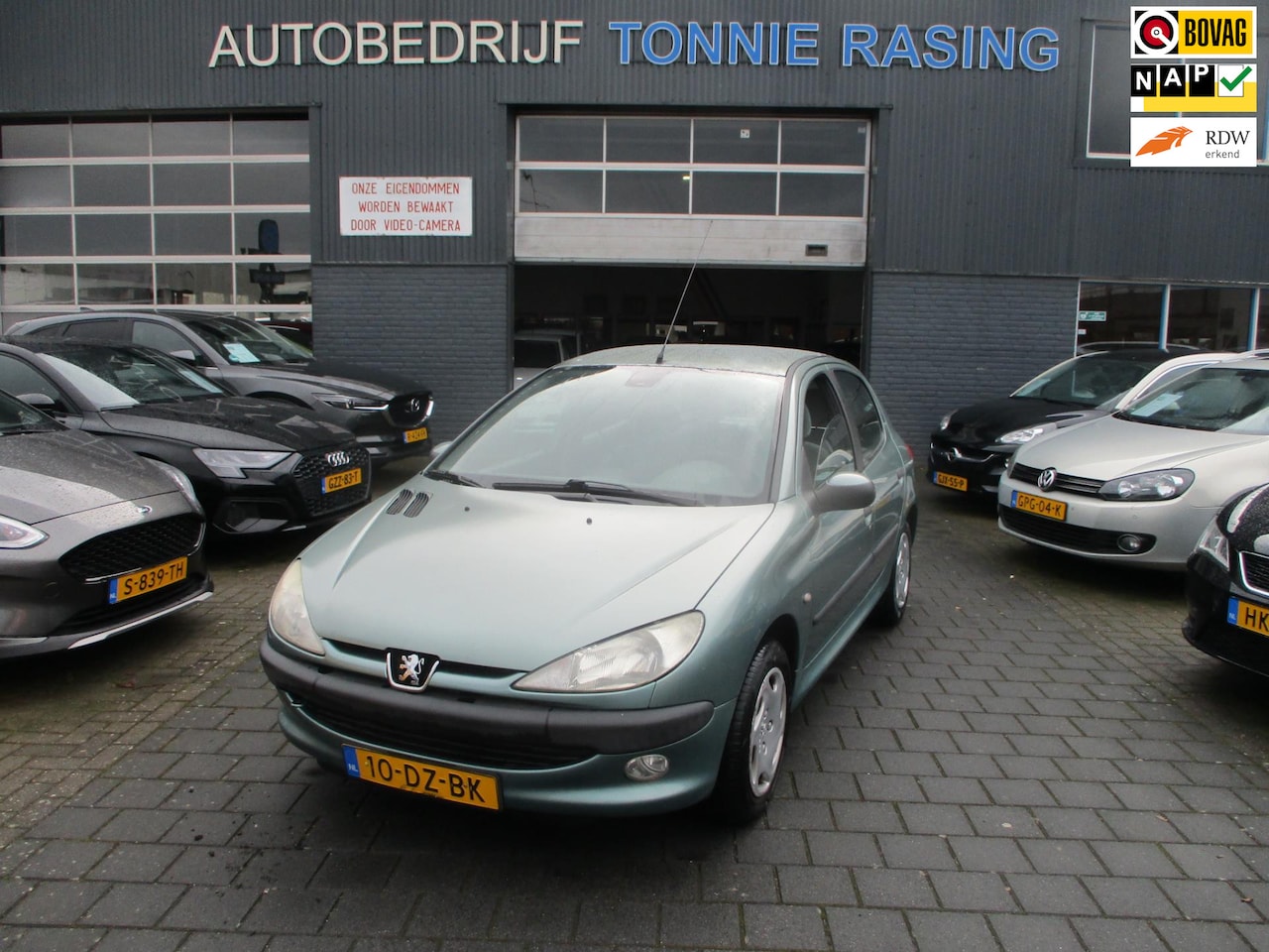 Peugeot 206 - 1.4 Gentry 1.4 Gentry,nieuwe aok - AutoWereld.nl