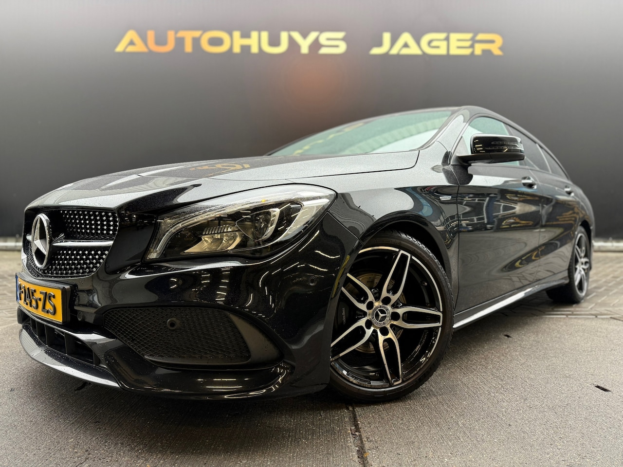 Mercedes-Benz CLA-klasse Shooting Brake - 180 Business Solution AMG Automaat - AutoWereld.nl