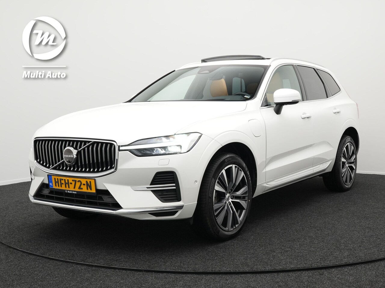 Volvo XC60 - T6 Plug-in hybrid AWD Inscription Nieuw Model PHEV | Luchtvering | Panodak | Trekhaak af F - AutoWereld.nl