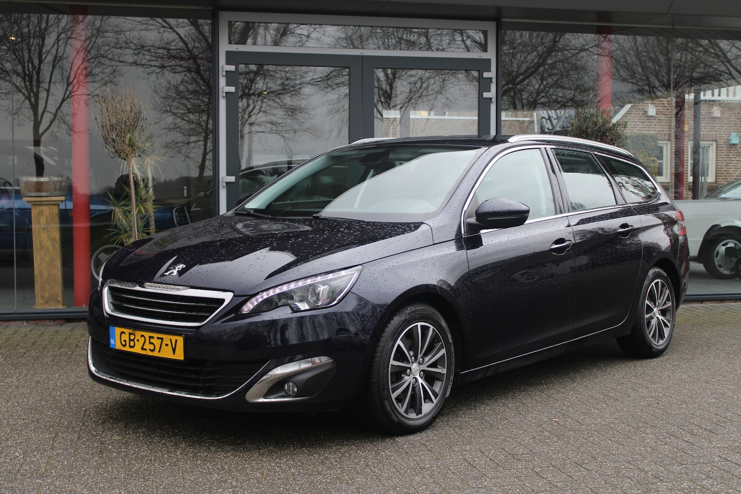 Peugeot 308 SW - 1.2 PureTech Allure 1.2 PureTech Allure - AutoWereld.nl