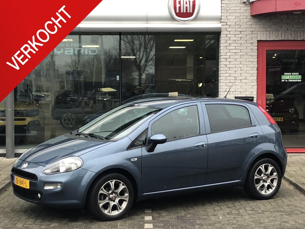 Fiat Punto - TwinAir Turbo 100 Sempre 5-drs NAVI|CLIMATE|BLUETOOTH|PDC|16" - AutoWereld.nl