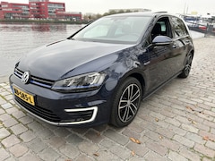 Volkswagen Golf - 1.4 TSI GTE panodak navi airco/ecc