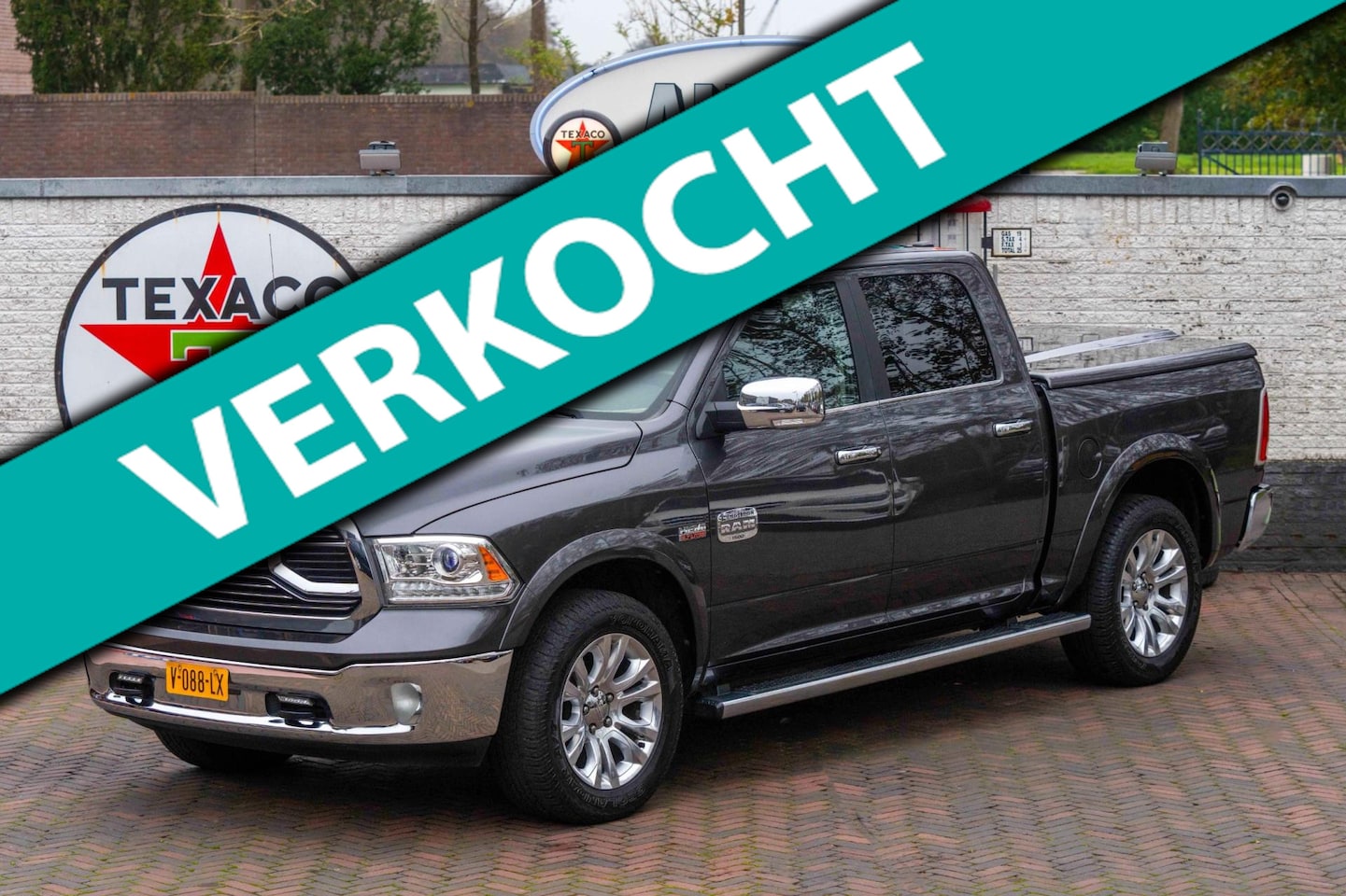 Dodge Ram 1500 - 5.7 V8 4x4 Crew Cab Longhorn Edition 1e Eig. NL-auto +NAP - AutoWereld.nl