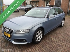 Audi A4 Avant - 2.0 TDI Business Edition ZEER. MOOI