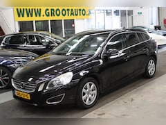 Volvo V60 - 1.6 T4F Summum Automaat Airco, Cruise control, Stoelverwarming